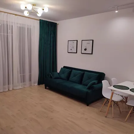 Geodezyjna 72 * Varšava
