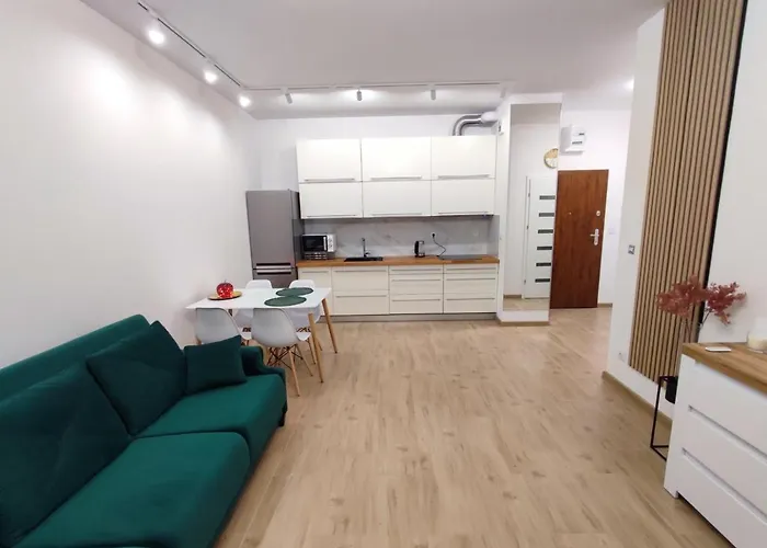 Apartment Geodezyjna 72 *